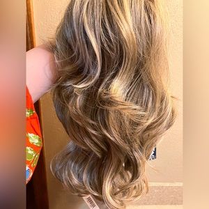 Raquel Welch Stroke of Genius HF Wig - Shaded Cappucino RL 12/22SS - NWT